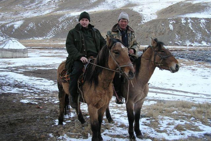 Kirgizsko - poľovačka na vlka a kozorožca / Lov ovce Marco Polo - Argali